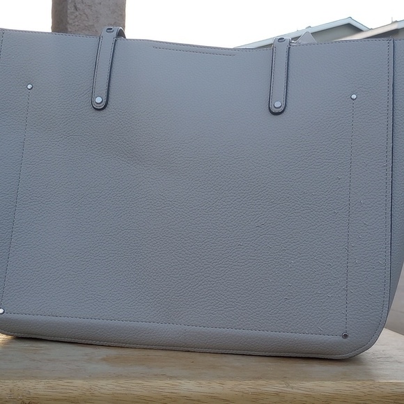 Calven Klein - Picture 3 of 4